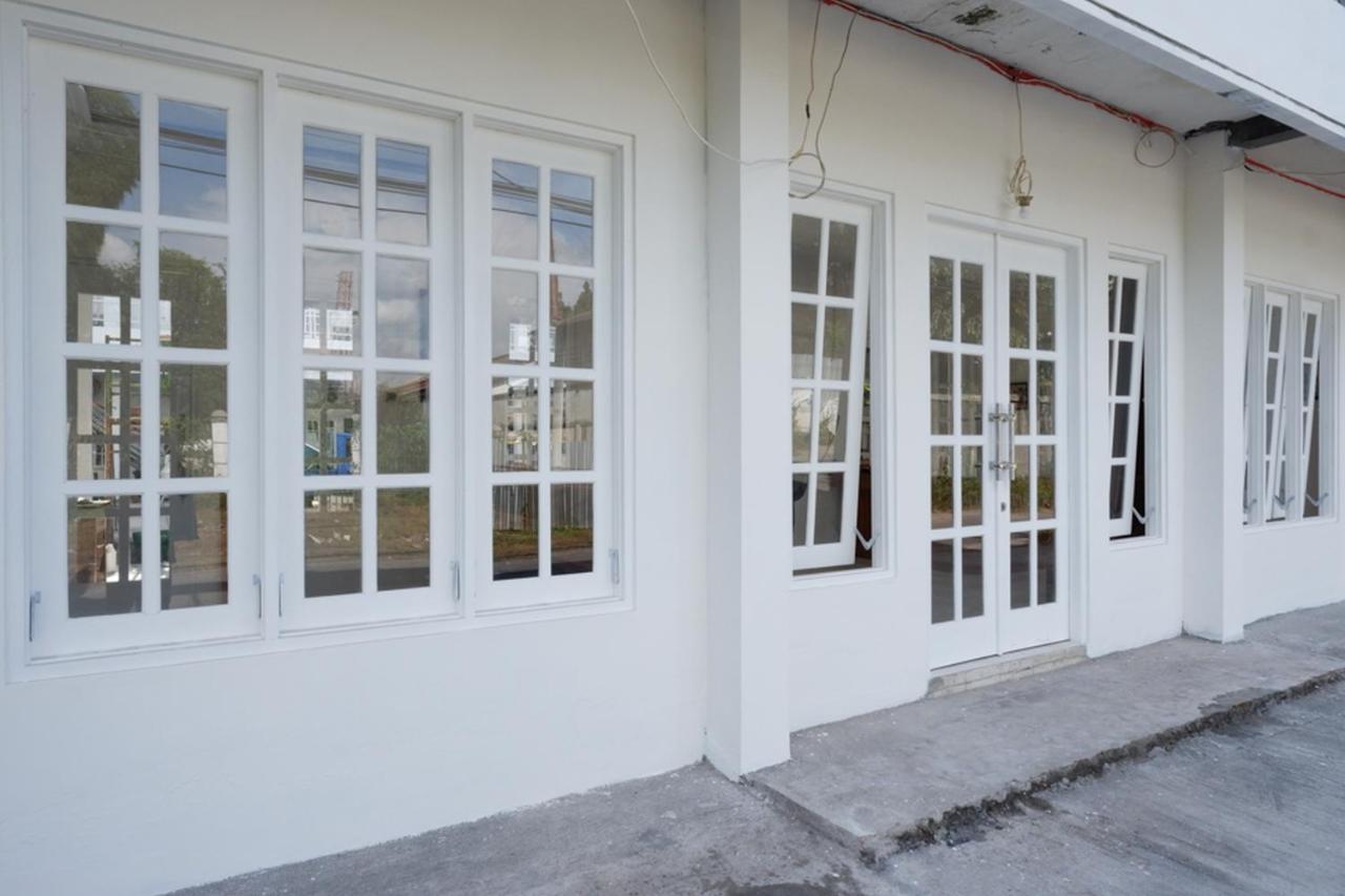 Reddoorz Near Ums Hotel Surakarta (Solo)