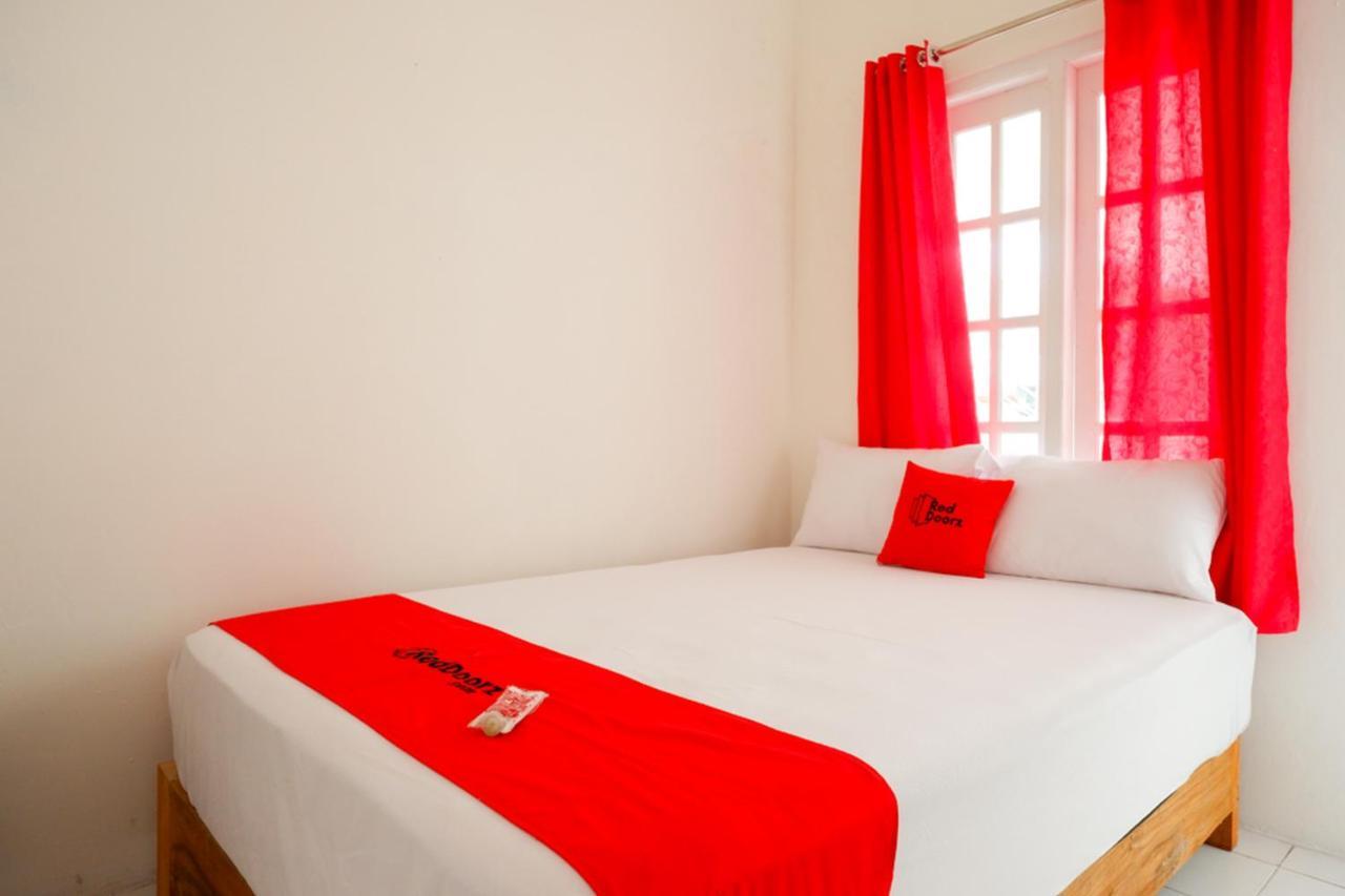 Reddoorz Near Ums Hotel Surakarta (Solo)